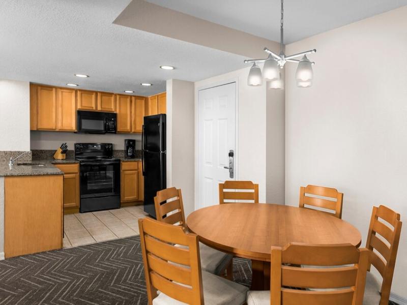 Club Wyndham Palm-Aire image