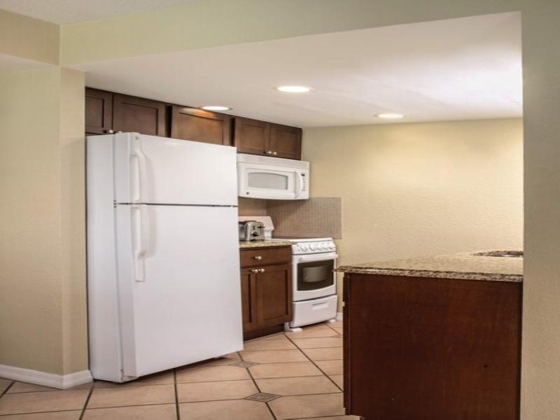 Club Wyndham Palm-Aire image