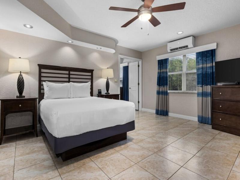 Club Wyndham Sea Gardens image