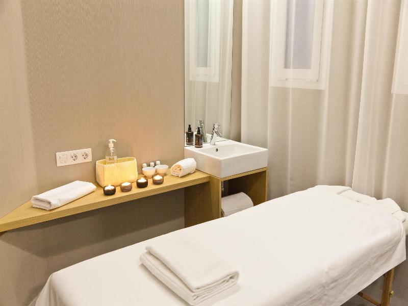 Alexandra Barcelona, Curio Collection by Hilton image