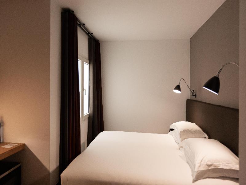 Alexandra Barcelona, Curio Collection by Hilton image