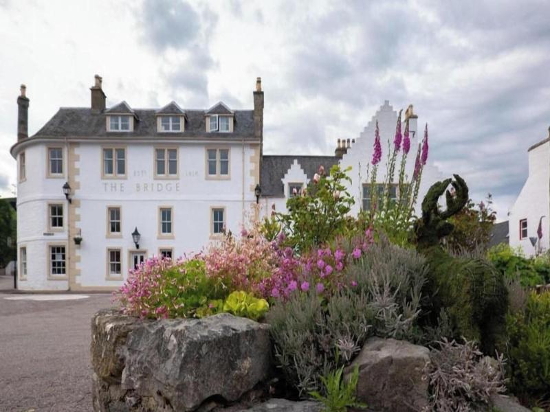Bridge Hotel  image