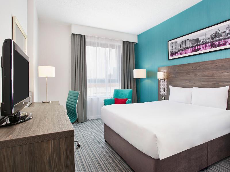 Leonardo Hotel Plymouth  image