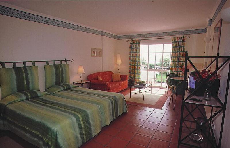 Quinta Mae Dos Homens Garden Village image