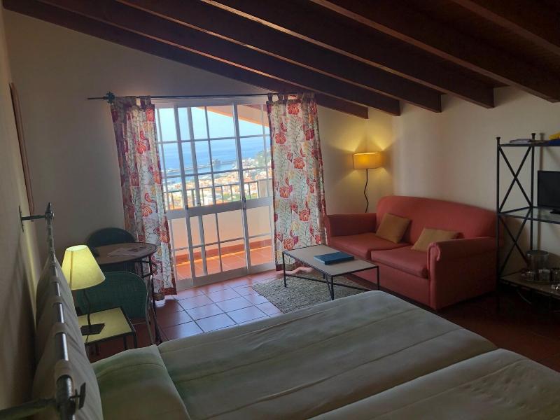 Quinta Mae Dos Homens Garden Village image