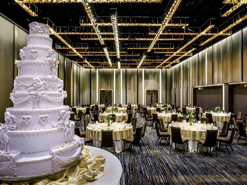 Pullman Bangkok King Power image