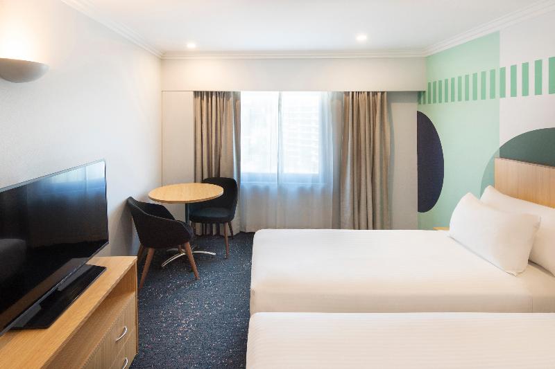Ibis Styles Sydney Central image