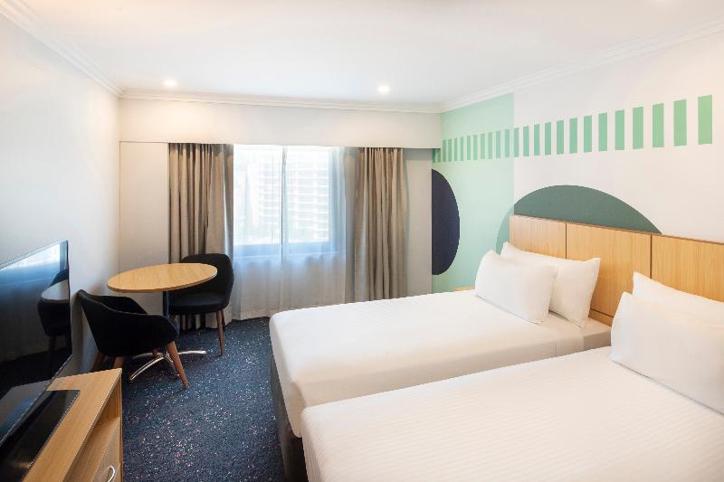 Ibis Styles Sydney Central image