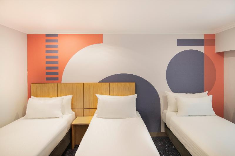 Ibis Styles Sydney Central image