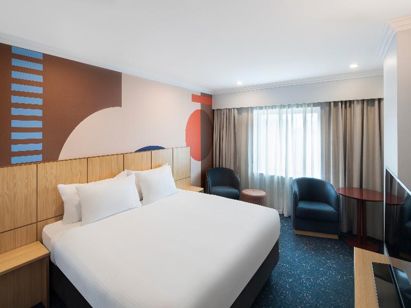 Ibis Styles Sydney Central image