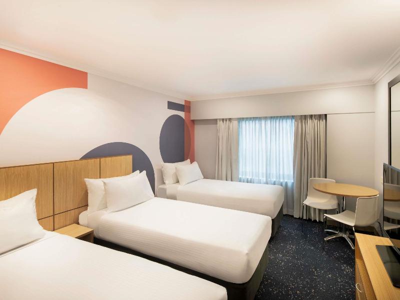 Ibis Styles Sydney Central image