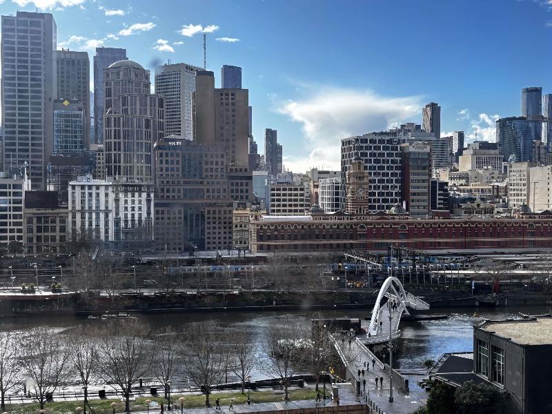 Mercure Melbourne Southbank image