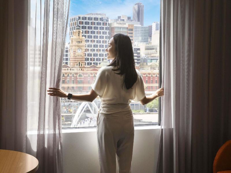 Mercure Melbourne Southbank image