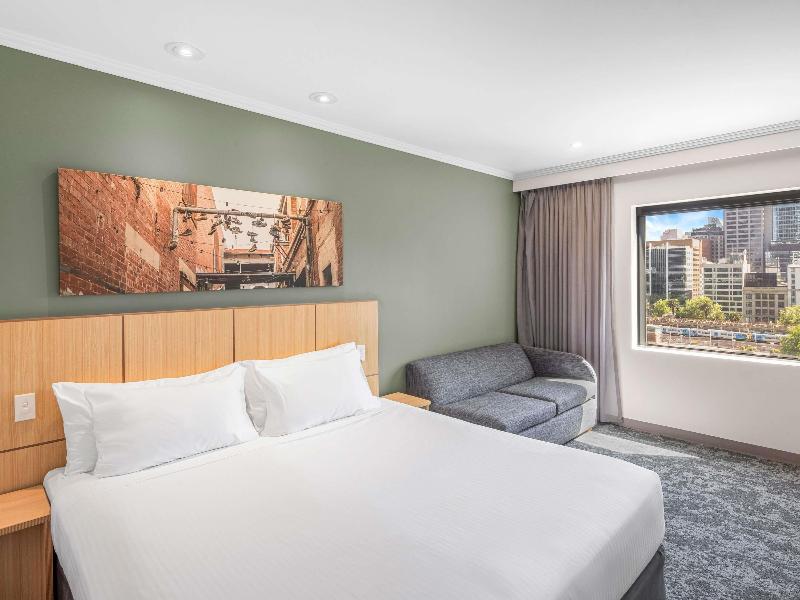 Mercure Melbourne Southbank image