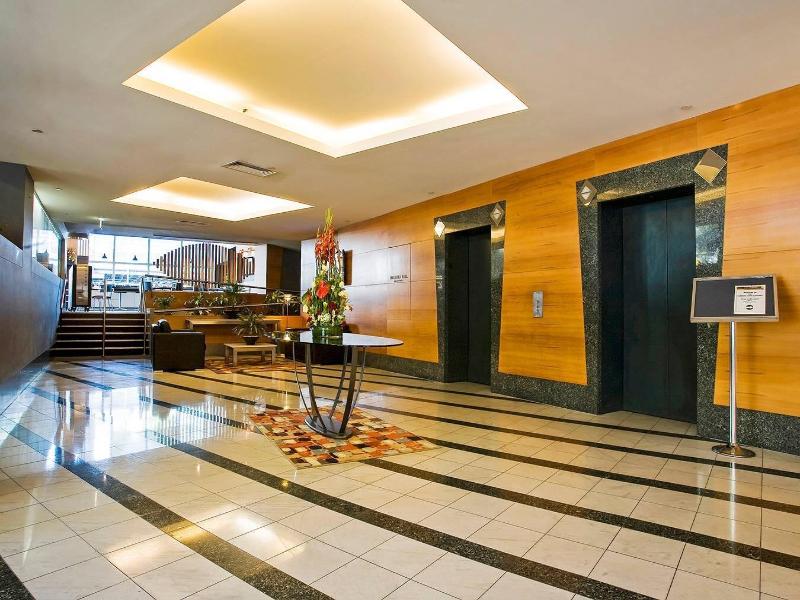 Clarion Suites Gateway image