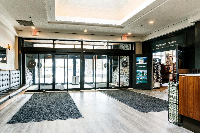 Stay in style at Elk + Avenue Hotel