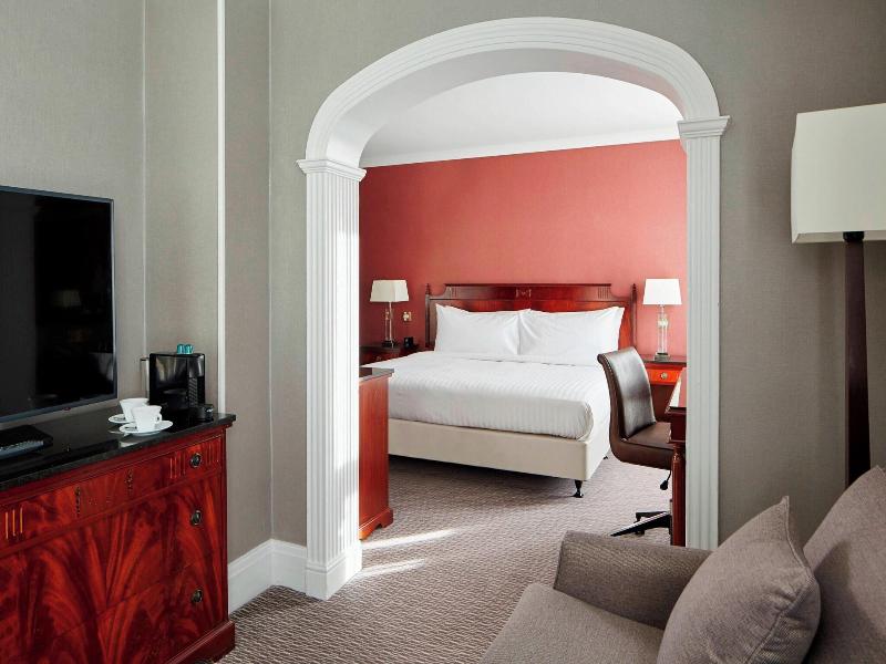 Delta Hotels Durham Royal County image