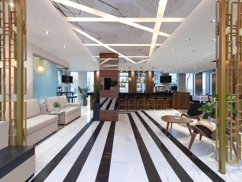 Sens Hotel image