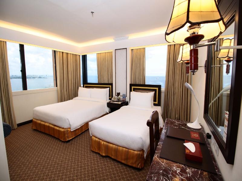 Bayview Park Hotel Manila image