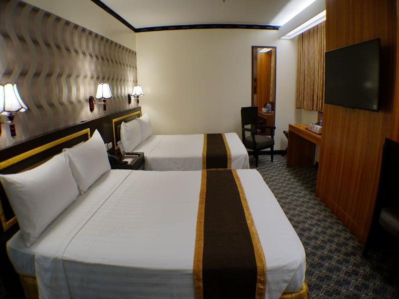 Bayview Park Hotel Manila image