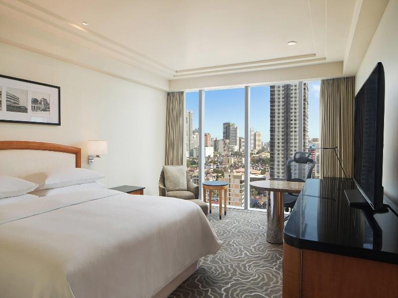Sheraton Manila Bay image