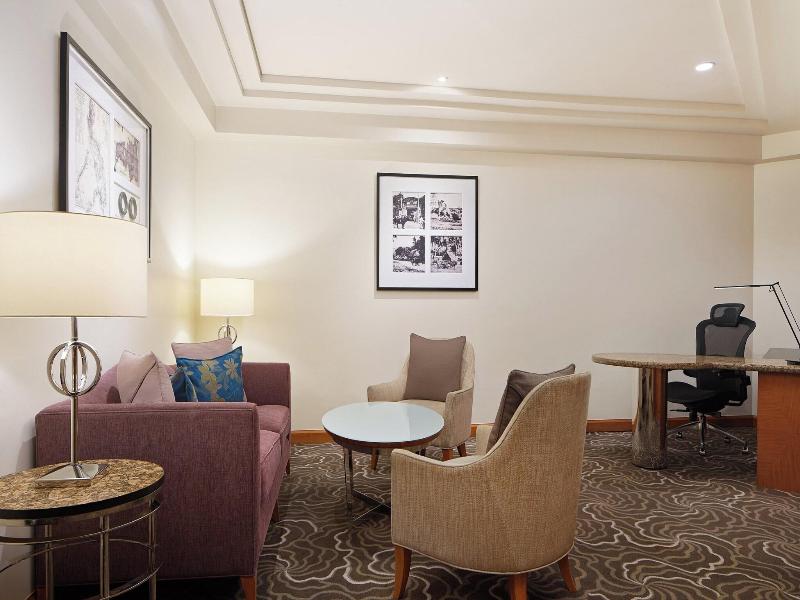 Sheraton Manila Bay image