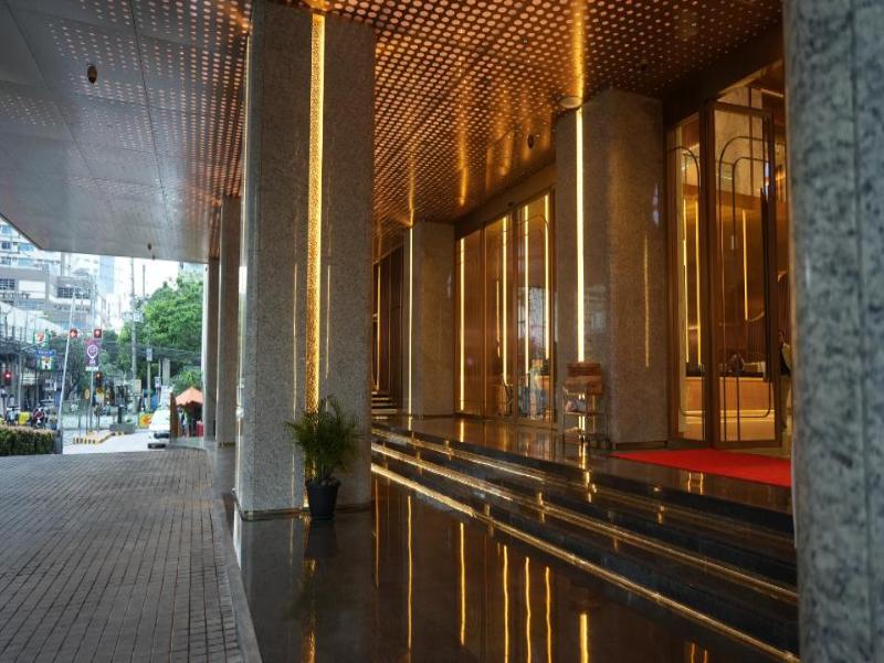 New Coast Hotel Manila image