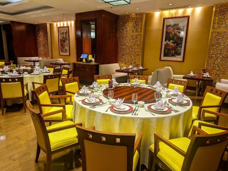 New Coast Hotel Manila image