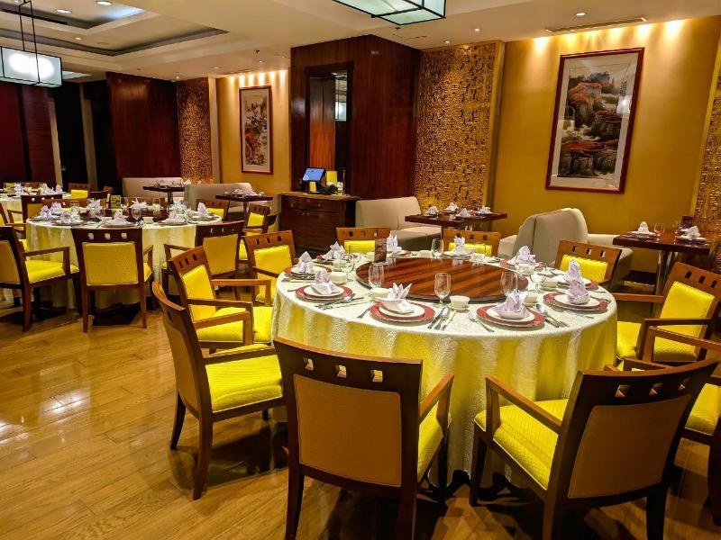 New Coast Hotel Manila image