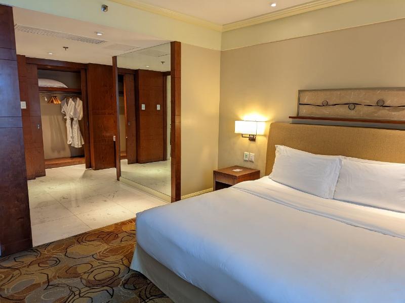 New Coast Hotel Manila image