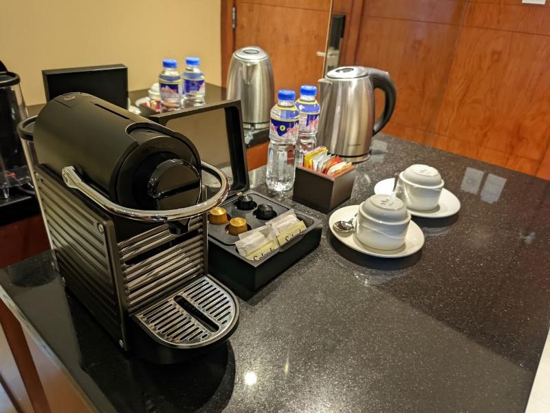 New Coast Hotel Manila image