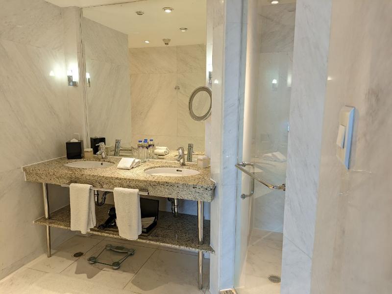 New Coast Hotel Manila image
