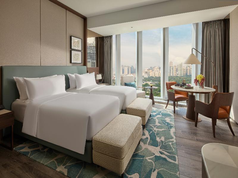 Mandarin Oriental Makati, Manila image