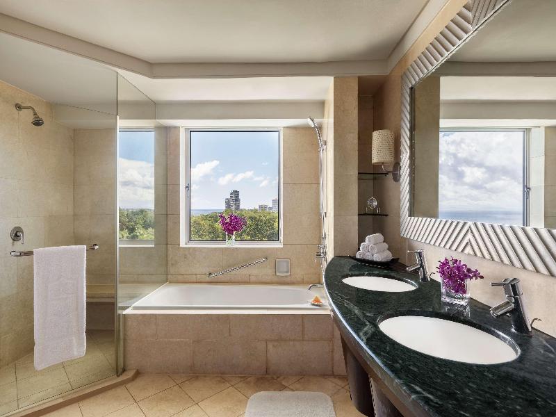 Shangri-La Mactan Resort and Spa Cebu image