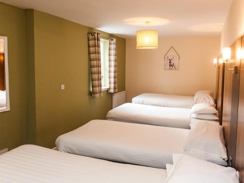 Ardross & glencairn guest house  — general view