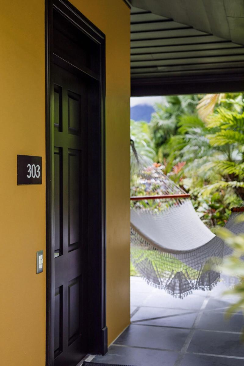 Arenal Manoa image