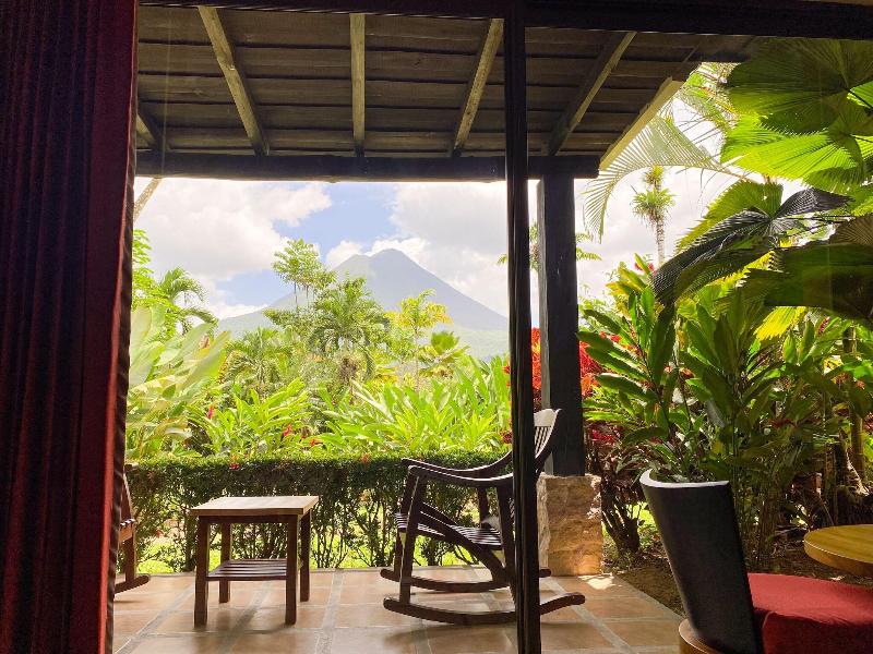 Arenal Manoa image