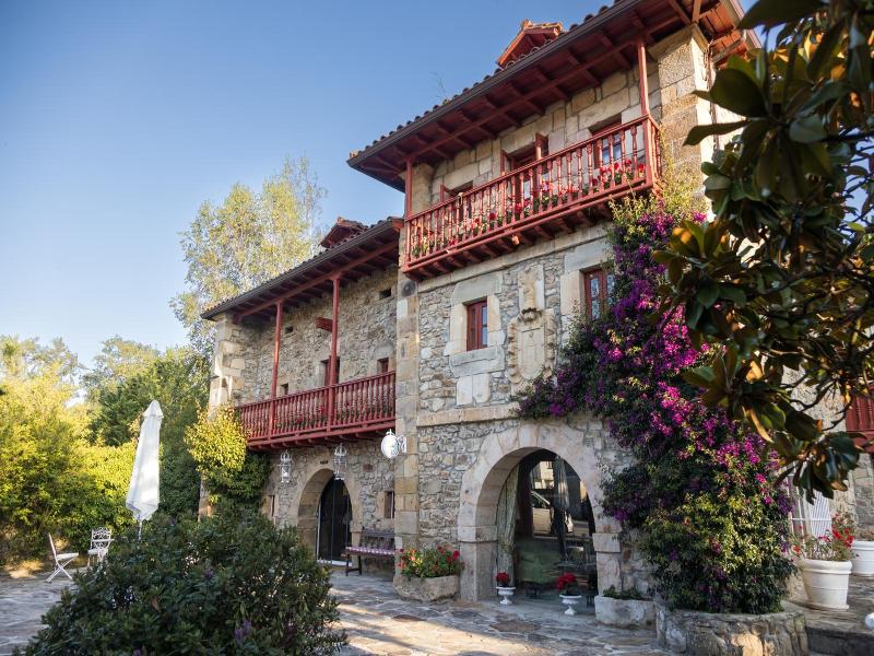 Posada la Torre de la Quintana image
