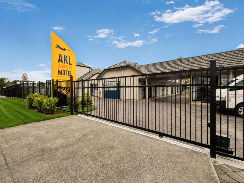 Auckland Airport Motel image