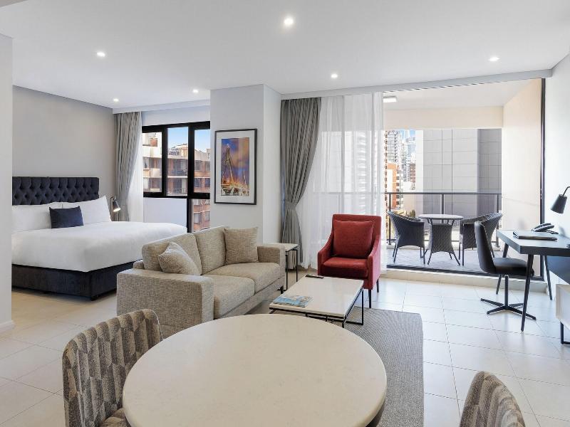 Meriton Serviced Apartments Kent Street image