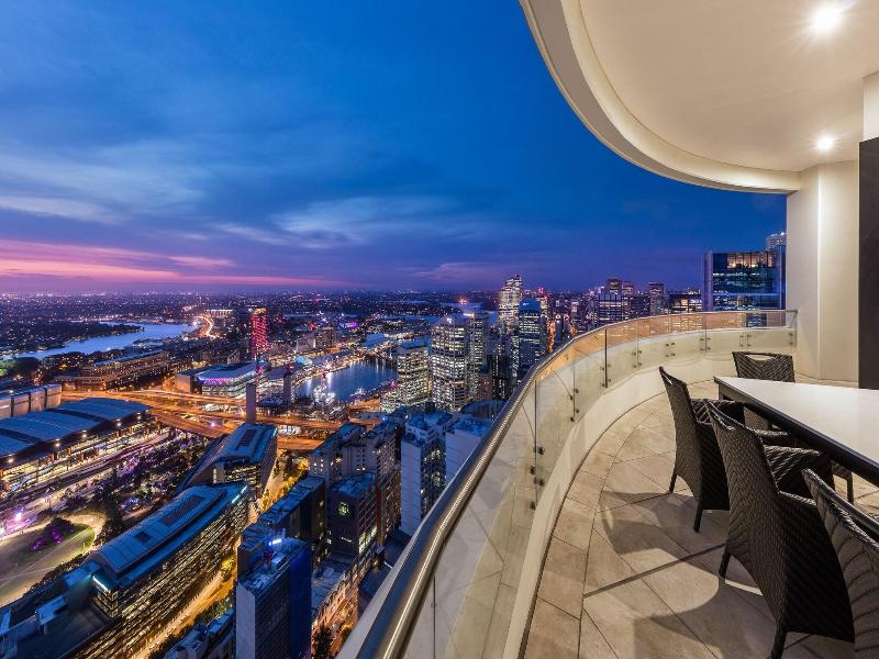 Meriton Serviced Apartments Kent Street image
