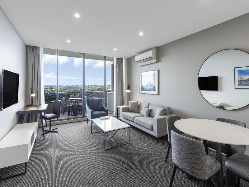 Meriton Serviced Apartments Danks Street