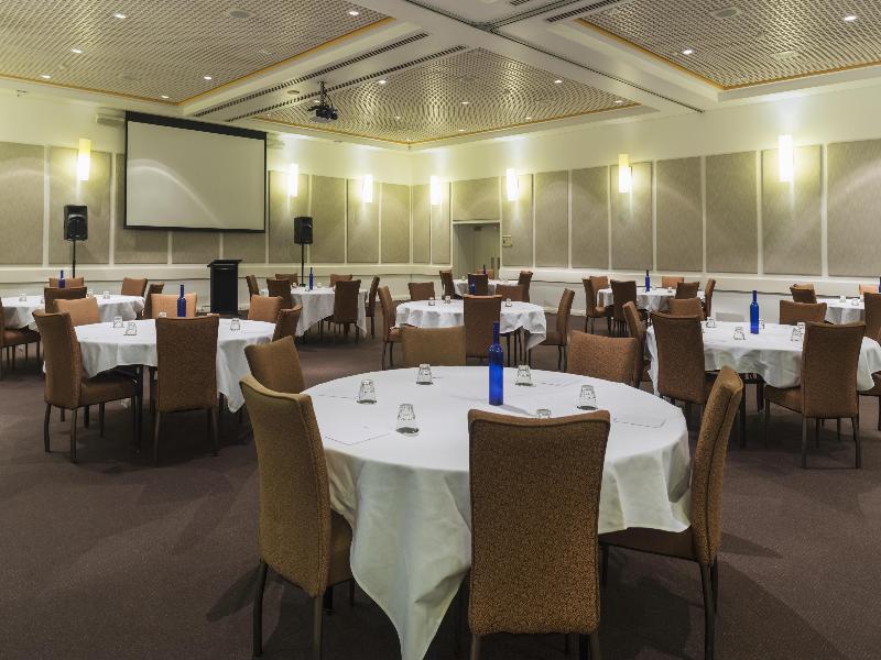Oaks Port Douglas Resort image