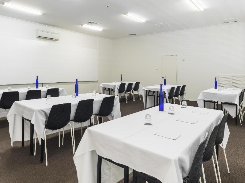Oaks Port Douglas Resort image