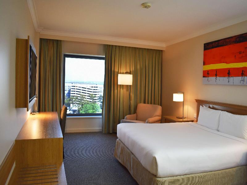 Stamford Plaza Sydney Airport Hotel & Conference image