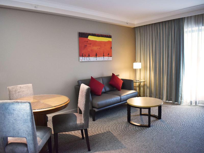 Stamford Plaza Sydney Airport Hotel & Conference image