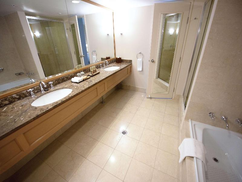 Stamford Plaza Sydney Airport Hotel & Conference image