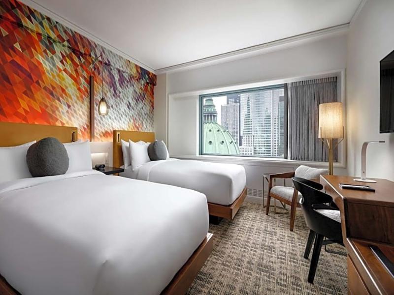 Fairmont The Queen Elizabeth image