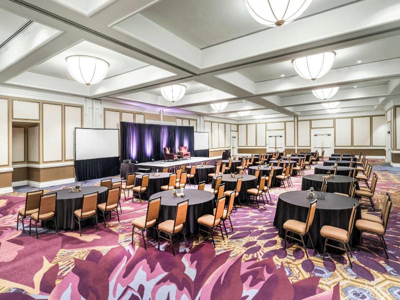 Renaissance Dallas North Hotel image