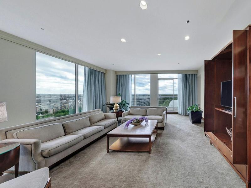 Renaissance Dallas North Hotel image